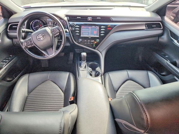 2020 TOYOTA CAMRY