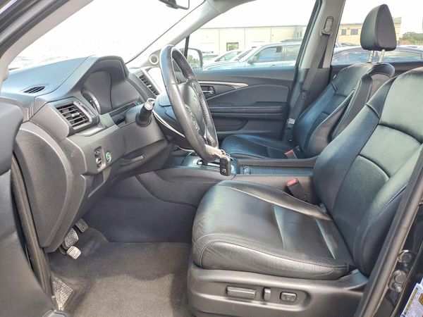 2017 HONDA PILOT