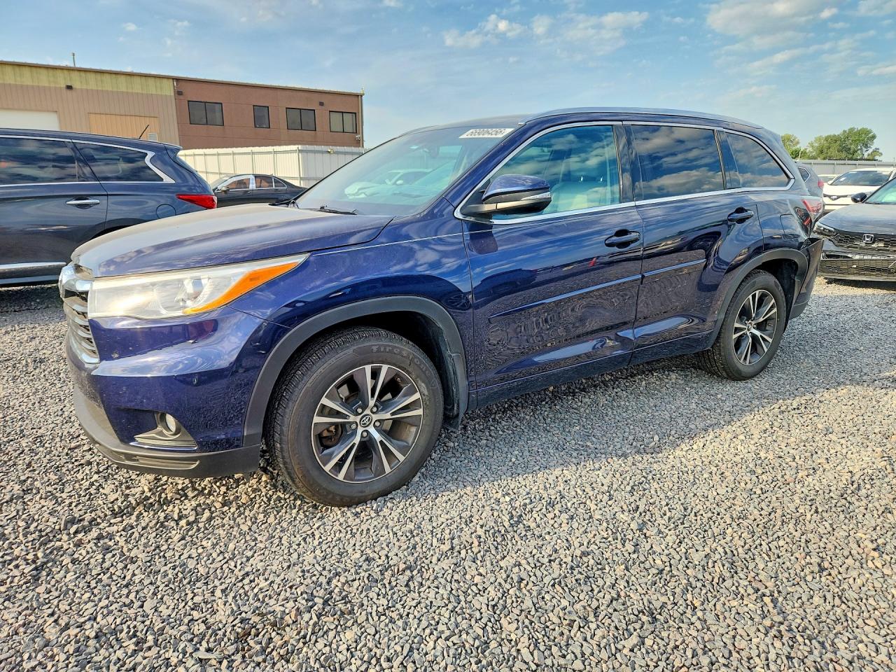 2016 TOYOTA HIGHLANDER Base/Hybrid