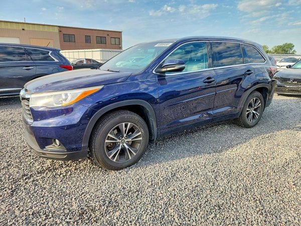 2016 TOYOTA HIGHLANDER