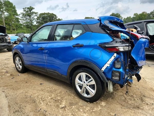 2021 NISSAN KICKS