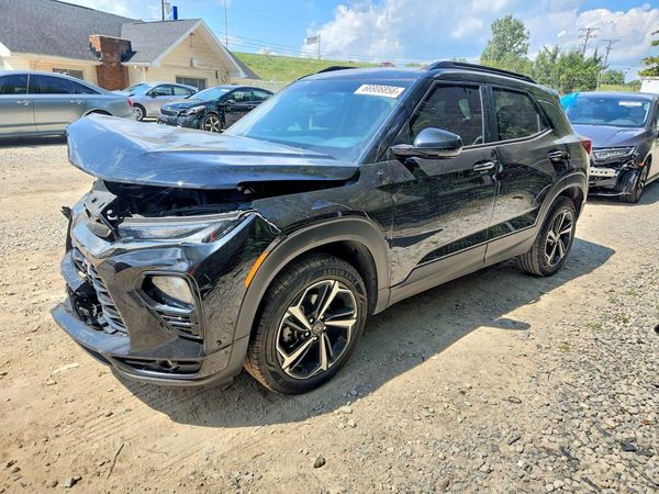 2022 CHEVROLET TRAILBLAZE RS — Front 3/4