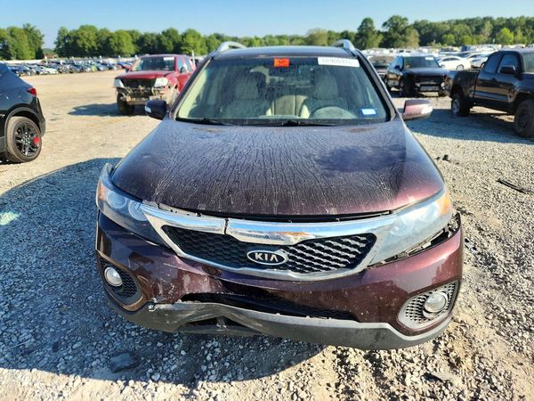 2013 KIA SORENTO