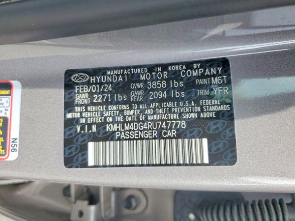 2024 HYUNDAI ELANTRA