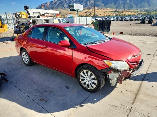 2013 TOYOTA COROLLA