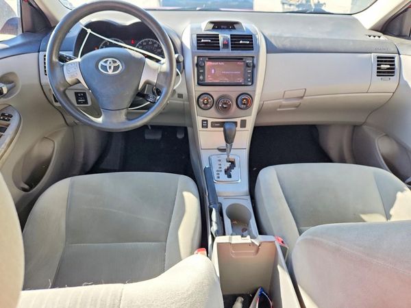 2013 TOYOTA COROLLA