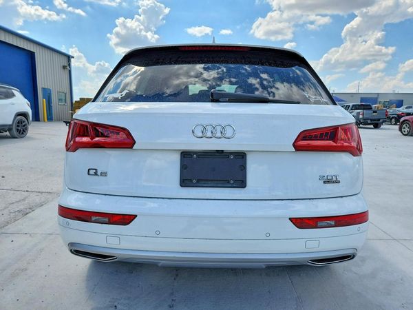 2018 AUDI Q5 quattro Premium Plus