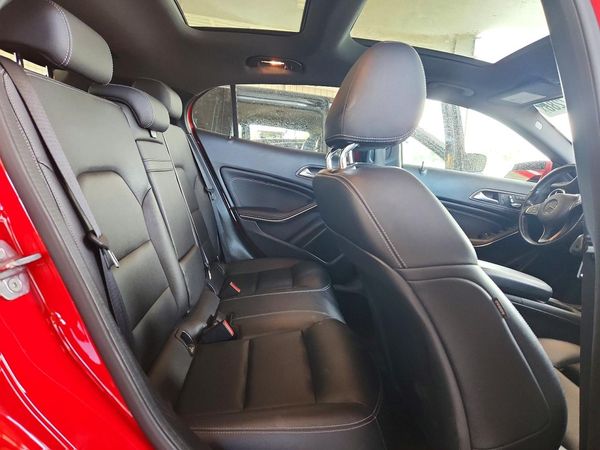2019 MERCEDES-BENZ GLA GLA250