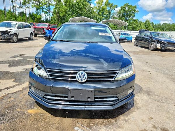 2017 VOLKSWAGEN JETTA