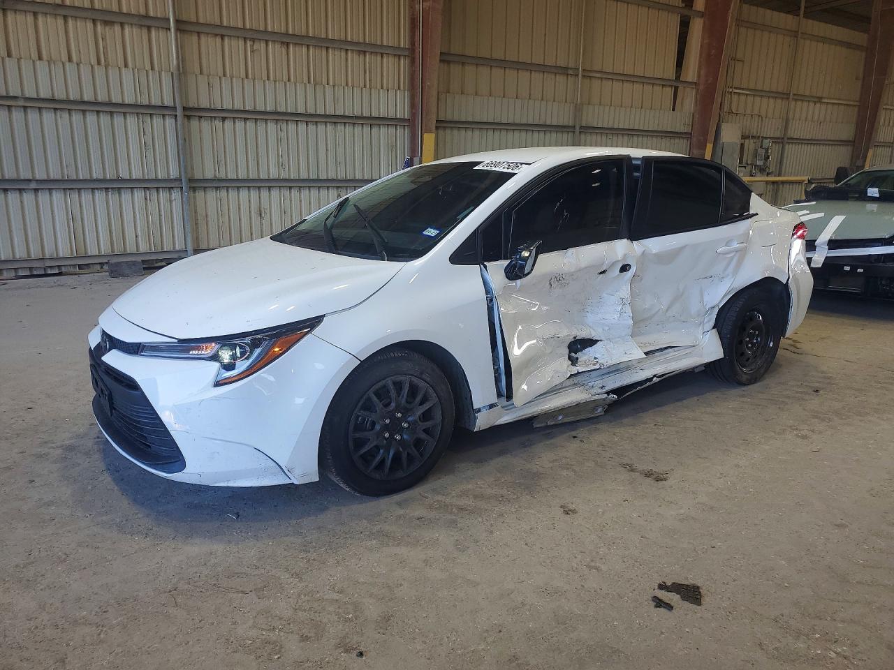 2025 TOYOTA COROLLA