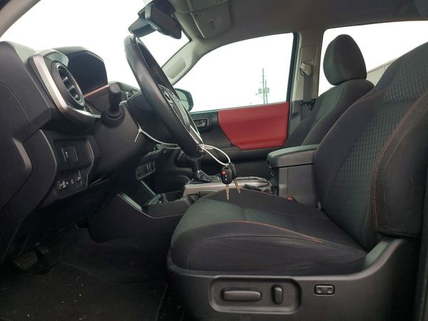 2022 TOYOTA TACOMA