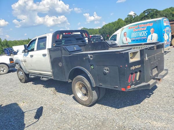 2017 RAM 4500 CREW CAB CHASSIS