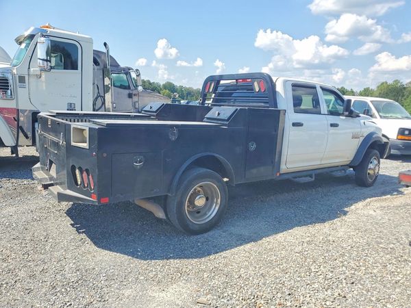 2017 RAM 4500 CREW CAB CHASSIS