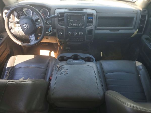 2017 RAM 4500 CREW CAB CHASSIS