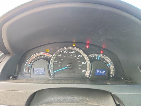 2012 TOYOTA CAMRY