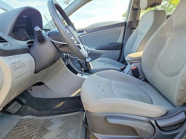 2013 HYUNDAI ACCENT