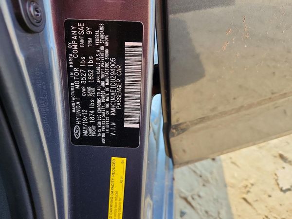 2013 HYUNDAI ACCENT