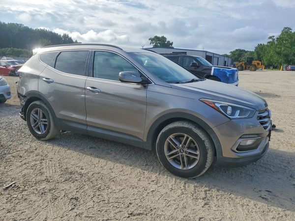 2017 HYUNDAI SANTA FE — Passenger 3/4