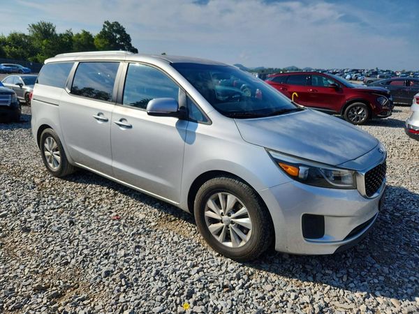 2016 KIA SEDONA LX - Middle-low