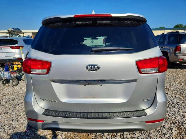 2016 KIA SEDONA LX - Middle-low