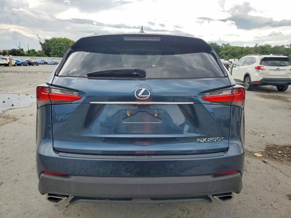 2015 LEXUS NX 200t Luxury