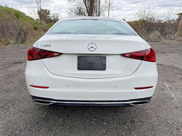 2023 MERCEDES-BENZ C C300