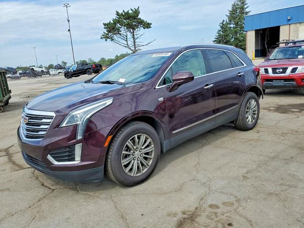 2017 CADILLAC XT5