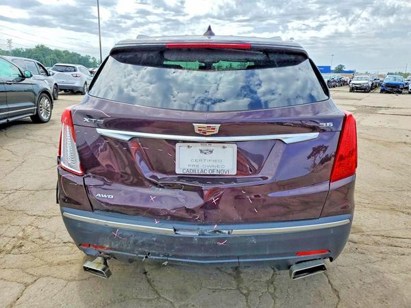 2017 CADILLAC XT5 Luxury