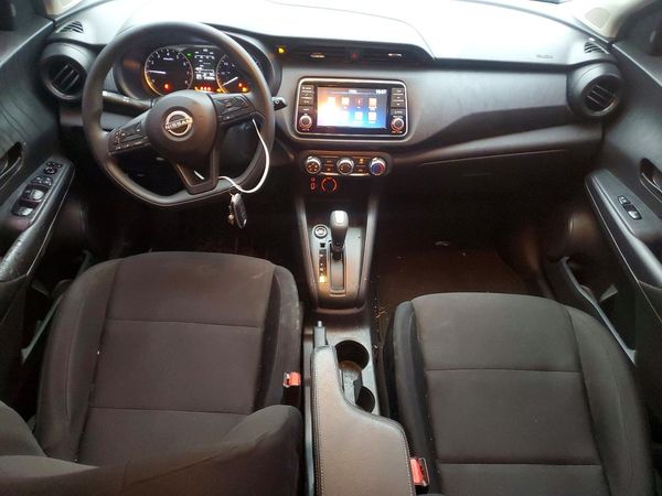 2024 NISSAN KICKS