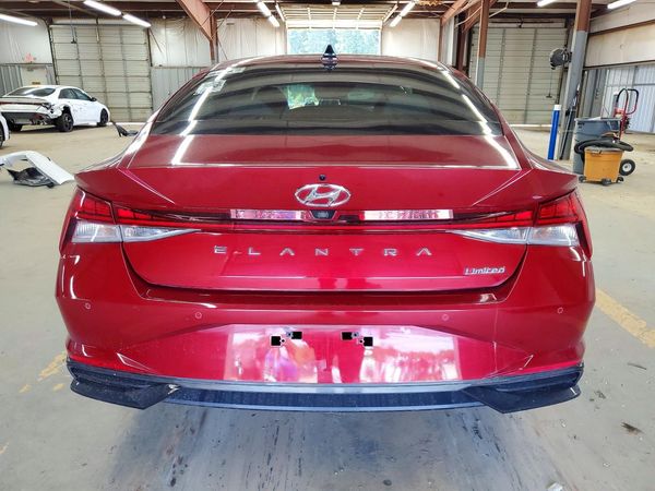 2023 HYUNDAI ELANTRA Limited