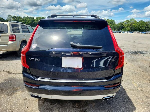 2016 VOLVO XC90 SV42 Momentum
