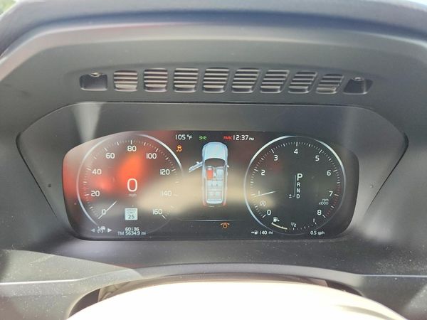 2016 VOLVO XC90 SV42 Momentum