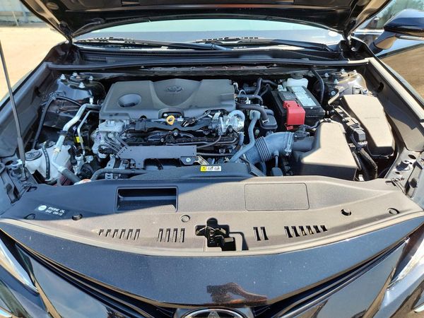 2024 TOYOTA CAMRY XLE — Engine bay