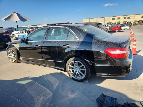 2013 MERCEDES-BENZ E
