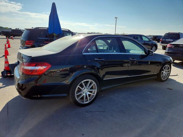 2013 MERCEDES-BENZ E