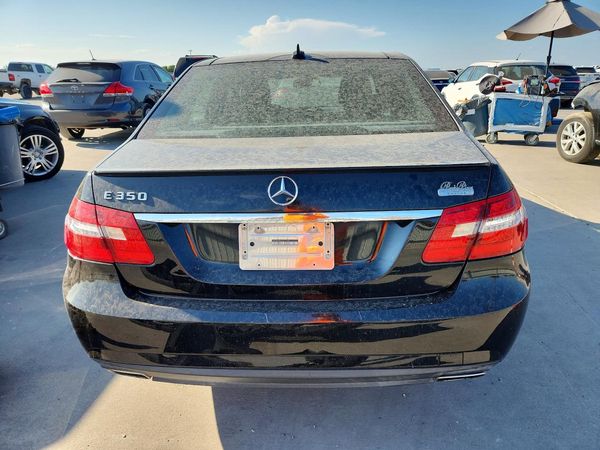 2013 MERCEDES-BENZ E