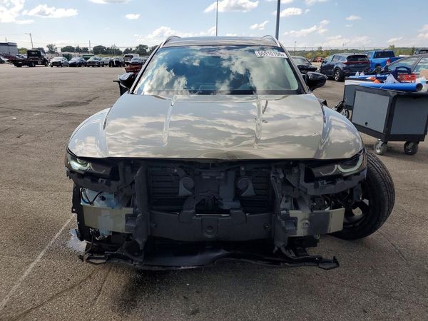 2023 MAZDA CX-50 Premium Plus Package