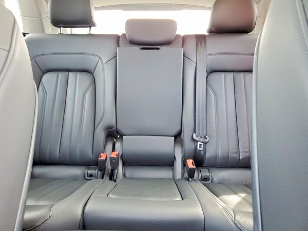 2018 AUDI Q5 quattro Premium Plus