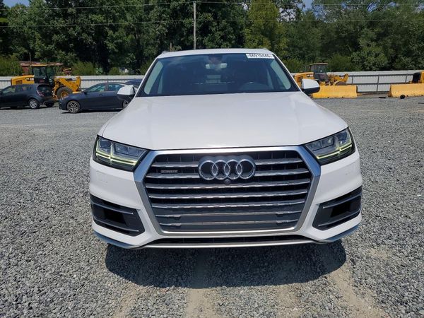 2017 AUDI Q7 quattro Premium Plus