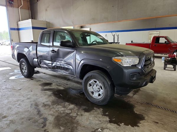 2016 TOYOTA TACOMA SR/SR5