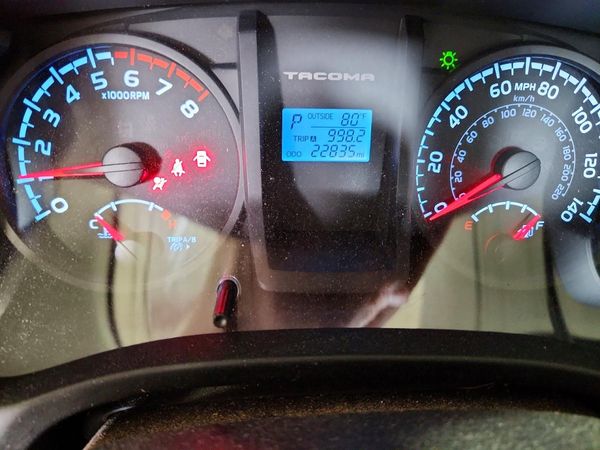 2016 TOYOTA TACOMA SR/SR5