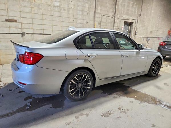 2014 BMW 328 xDrive SA