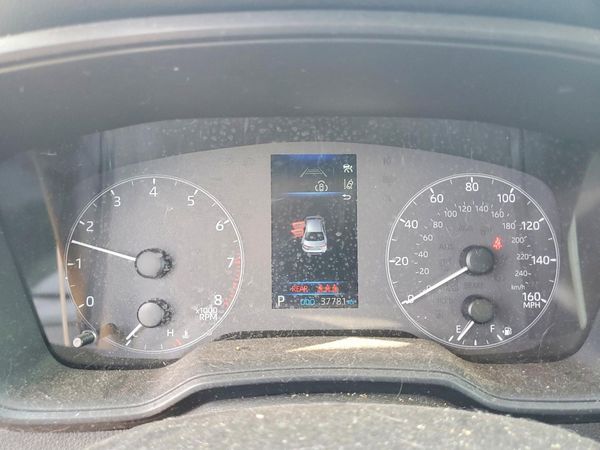 2025 TOYOTA COROLLA