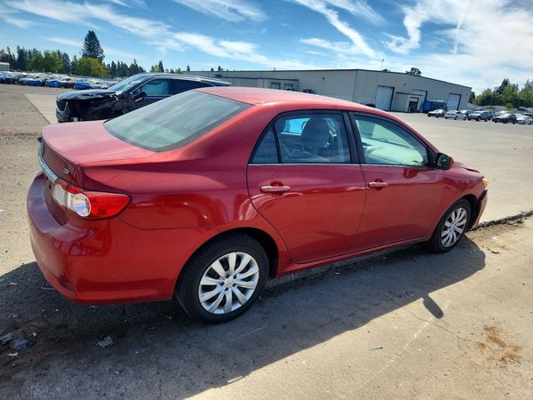 2013 TOYOTA COROLLA