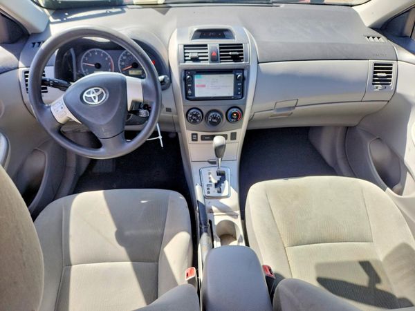 2013 TOYOTA COROLLA