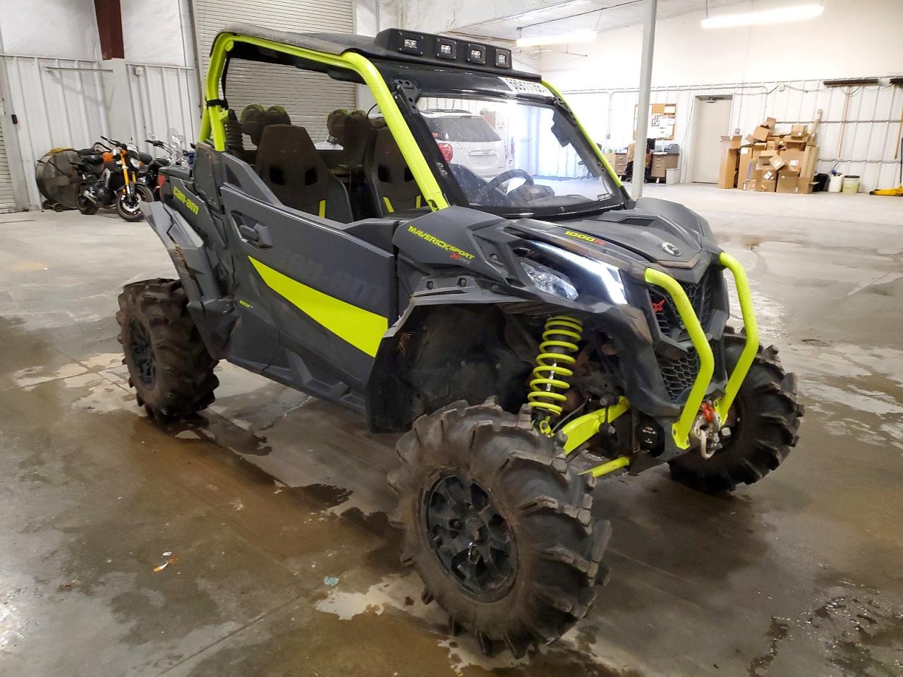 2020 CAN-AM MAVERICK SPORT