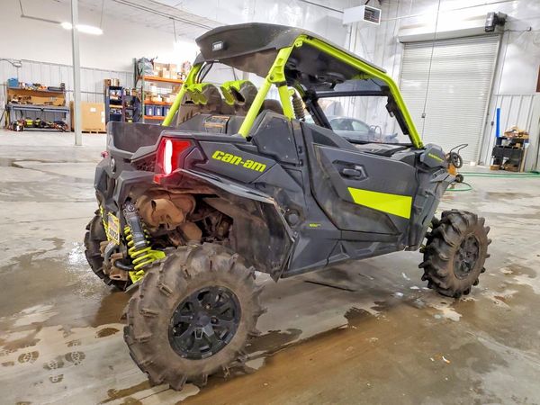 2020 CAN-AM MAVERICK SPORT