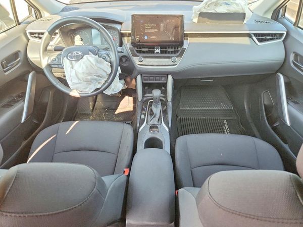 2024 TOYOTA COROLLA CROSS