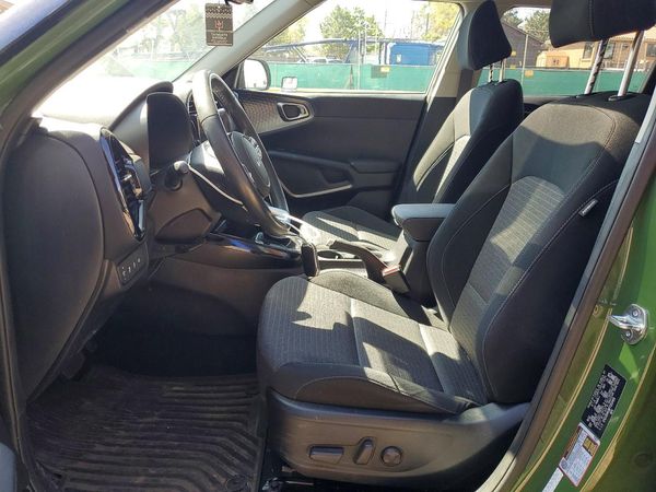 2023 KIA SOUL EX — DENT
