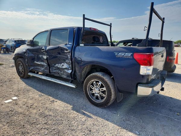 2013 TOYOTA TUNDRA SR5 — DSRA
